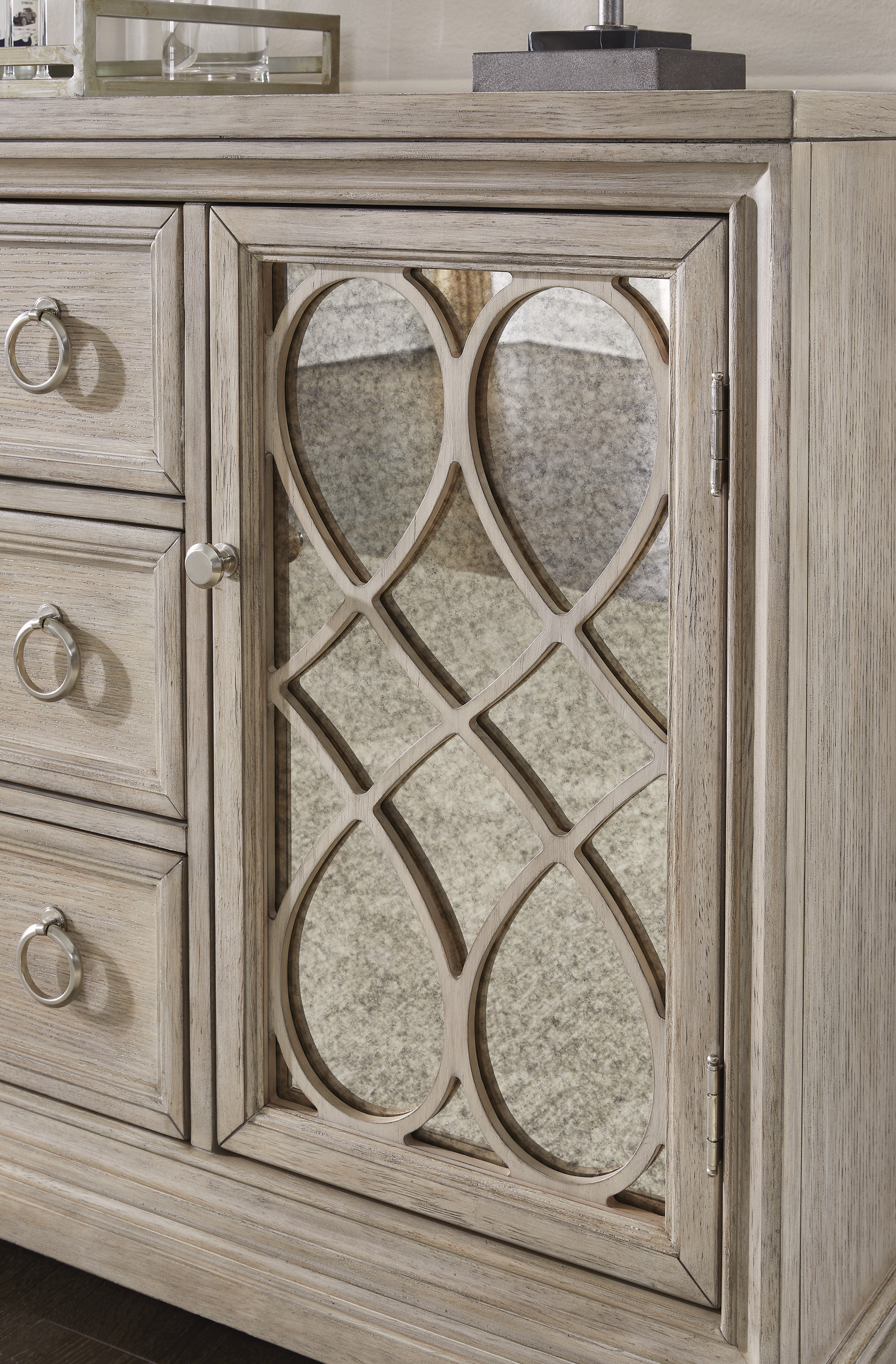 КОРПУСНАЯ МЕБЕЛЬ JORLAINA (00-00003797)